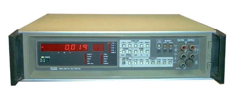 8506A Fluke Multimeter Used 1