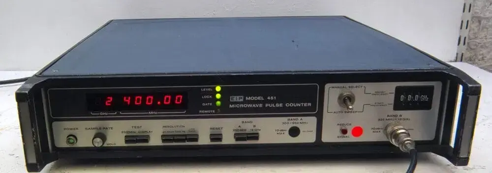 451 Eip Microwave Frequency Counter Used 1