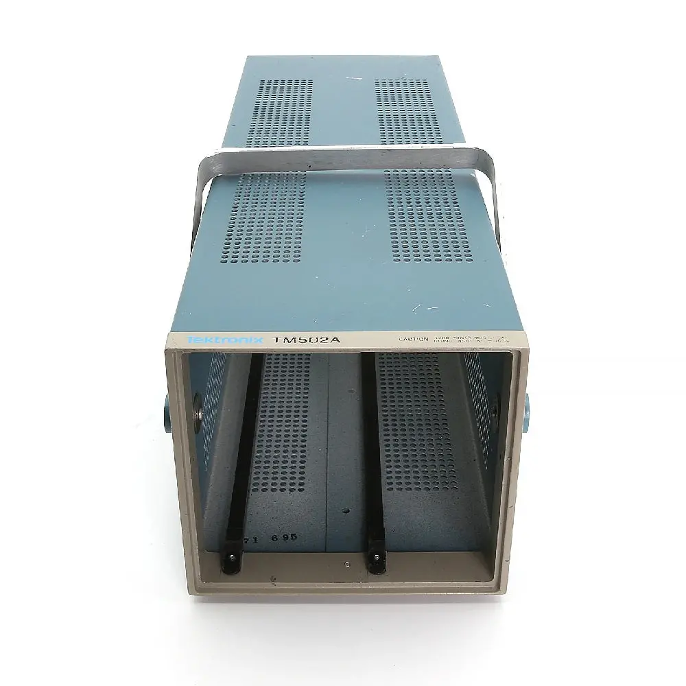 Tm502a Tektronix Mainframe Used 1