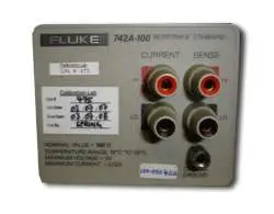 742A-100 Fluke Standard Used 1