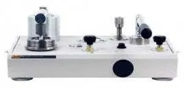 P3011-Mbar Fluke Pressure Calibrator New 1