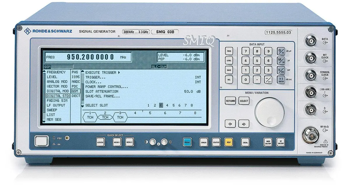 Smiq03b Rohde & Schwarz Rf Generator Used 1
