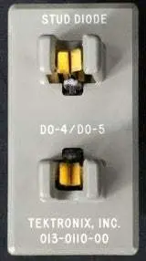 013-0110-00 Tektronix Accessory Used 1