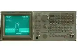 2711 Tektronix Spectrum Analyzer Used 1