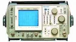 494P Tektronix Spectrum Analyzer Used 1