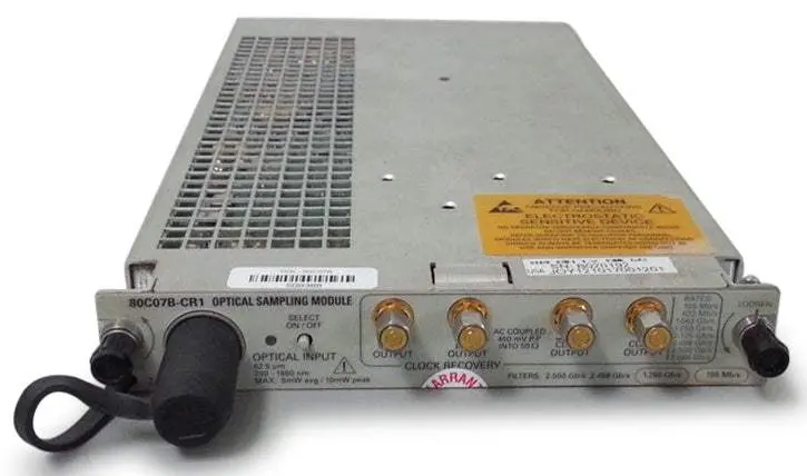 80C11-Cr4 Tektronix Optical Analyzer Used 1