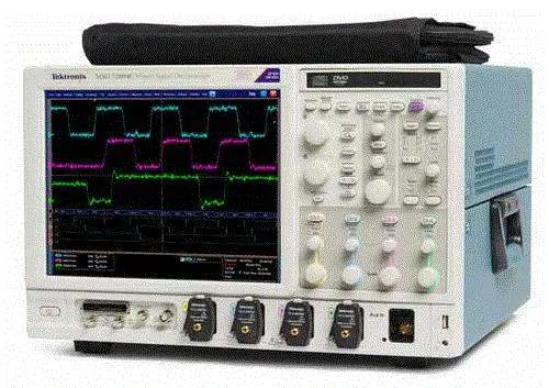Dpo70404c Tektronix Digital Oscilloscope Used 1