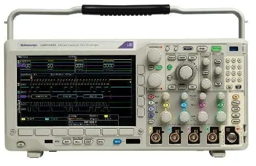 Mdo3104 Tektronix Mixed Domain Oscilloscope Used 1