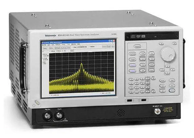 Rsa6114a Tektronix Spectrum Analyzer Used 1
