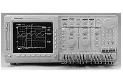 Tls216 Tektronix Logic Analyzer Used 1